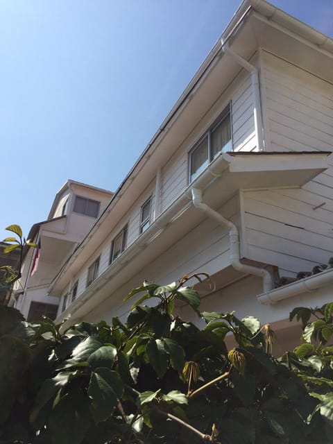 Property building, Day