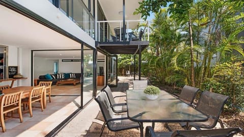 Balcony/Terrace, Garden view
