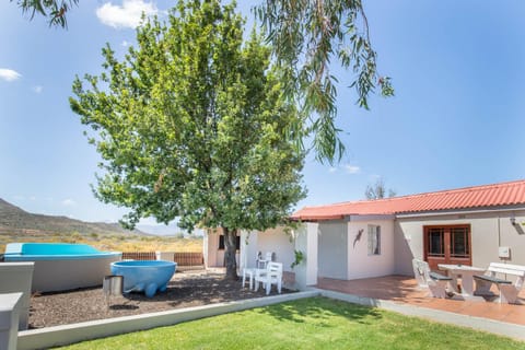 Property building, Hot Tub