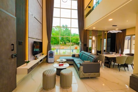 TV and multimedia, Living room