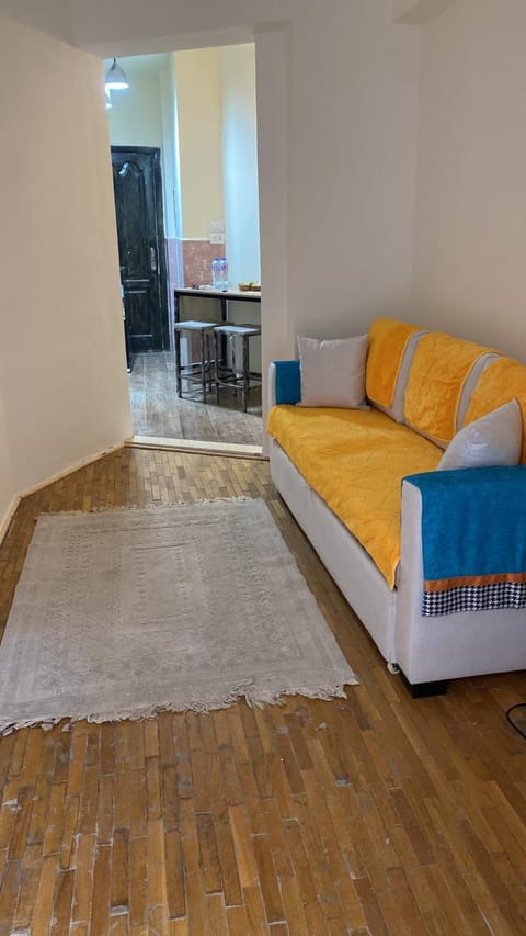 Seating area, Bedroom
