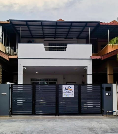 Property building, Balcony/Terrace