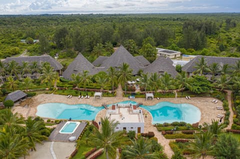 Bird's eye view, Pool view, Swimming pool
