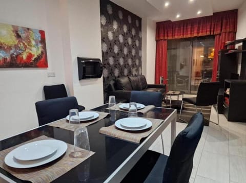 Bugibba Central Modern Apartment Apartment in Saint Paul's Bay