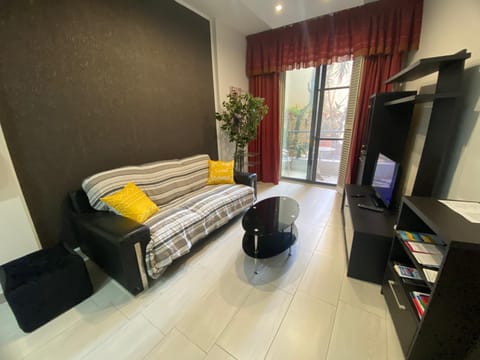 Bugibba Central Modern Apartment Apartment in Saint Paul's Bay