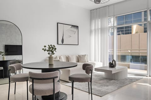 Living room, Seating area, Dining area