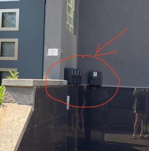 1 grosse elegante Zimmerwohnung 5 Minuten zu Fuss in die Stadtmitte Apartment in Lörrach