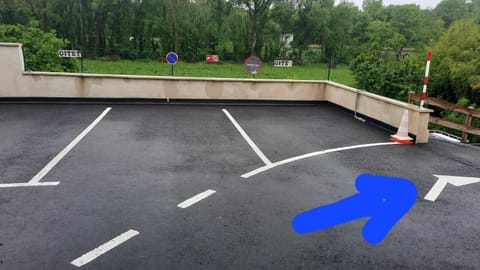 Gite du Coteau House in Centre-Val de Loire