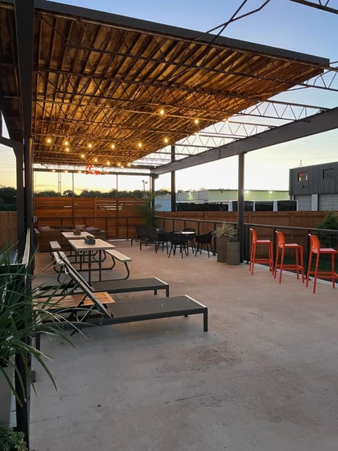 Patio, Balcony/Terrace
