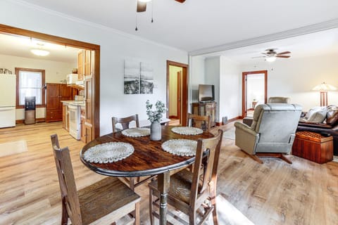 Secluded Crown Point Haven Near Golfing and Parks! House in Indiana