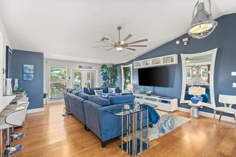 Coastal Escape House in St James City