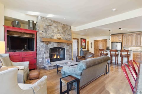 Beaver Creek Landing A201 by East West Hospitality Apartment in Avon