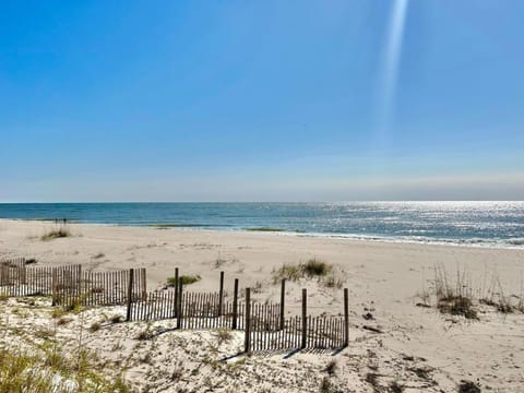 Somehow, Someday, Somewhere, Seaside House in Saint George Island