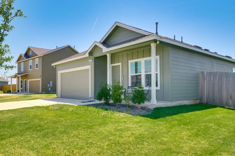 9 Mi to Lake Family Georgetown Home with Yard! House in Georgetown