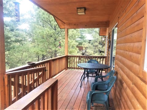 Big Bear Cabin Cabin in Ruidoso