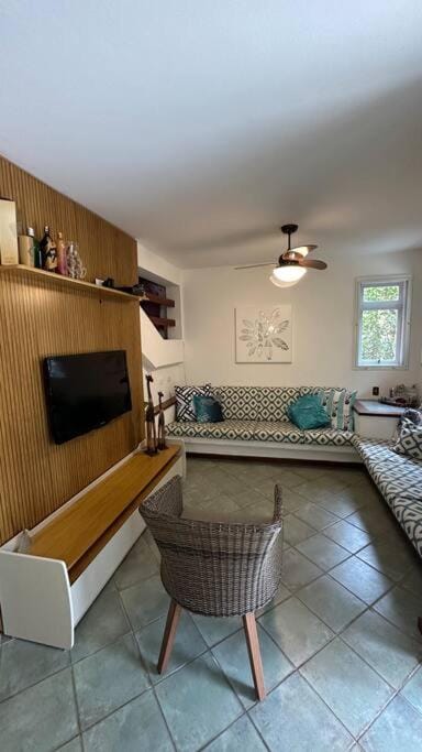 Communal lounge/ TV room, TV and multimedia, Seating area