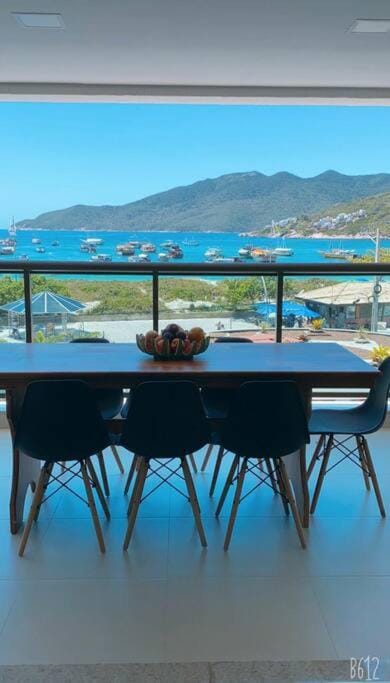 Apartamento frente ao Mar em Resort Pé na Areia Apartment in Vila Canaa