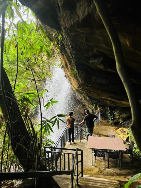Day, People, Natural landscape, group of guests