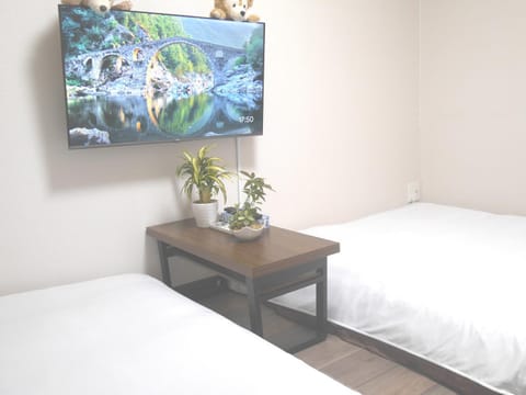 TV and multimedia, Bedroom