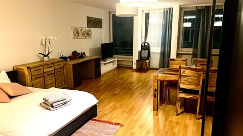 Living room, Photo of the whole room
