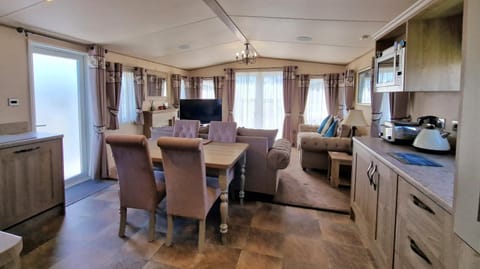 Beaumont Premium Lodge, West Point Apartment in Selsey