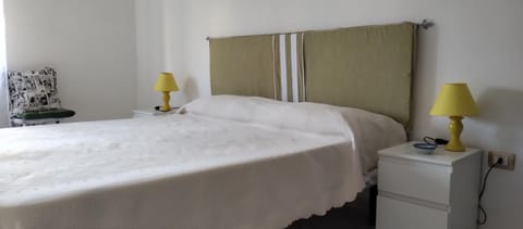 Aria di campagna Vacation rental in Olmedo, Sardinia