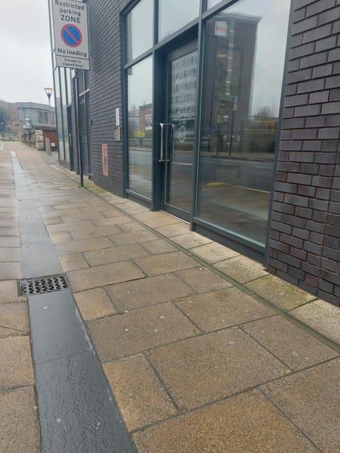 Property building, Day, Neighbourhood, Street view