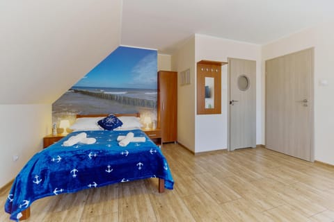 Bed, Photo of the whole room