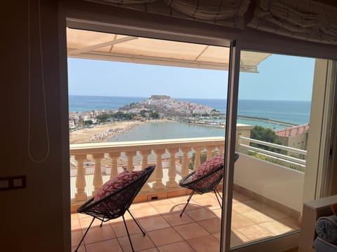 View (from property/room), View (from property/room), Landmark view, Sea view