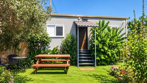 Property building, Natural landscape, City view, Garden view, Mountain view, Inner courtyard view