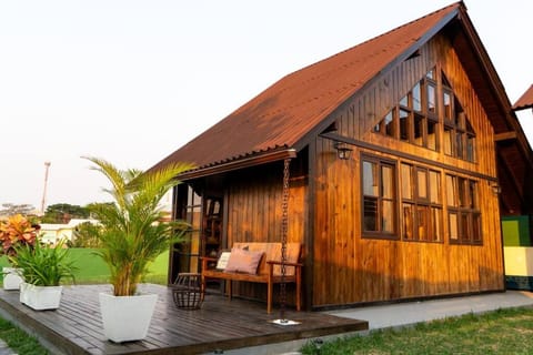 Property building, Patio, Garden