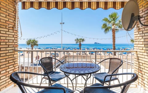 Balcony/Terrace, Dining area, Beach, Sea view