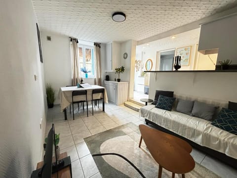 Joli T2 avec jardin - calme & chaleureux Apartment in Haute-Savoie