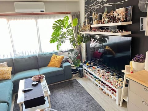 Konak, Tarihi asansöre yakın Tüm daire Apartment in Izmir