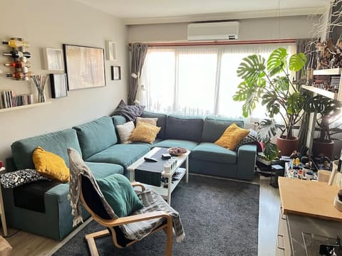 Konak, Tarihi asansöre yakın Tüm daire Apartment in Izmir