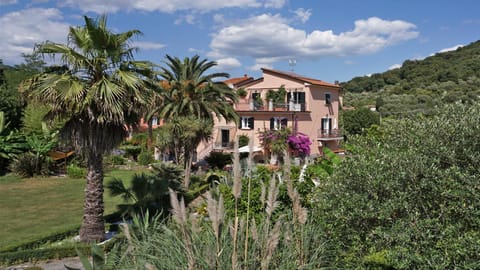 La Musa Apartment in Province of Massa and Carrara