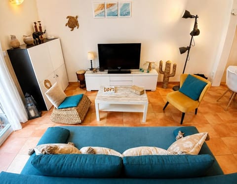 TV and multimedia, Living room