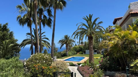 Day, Garden, Sea view, Swimming pool, Swimming pool
