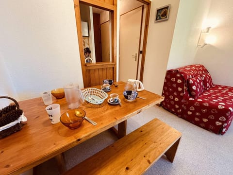 Studio pour 4 avec balcon, proche pistes, animaux admis à Vallandry - FR-1-757-119 Apartment in Landry