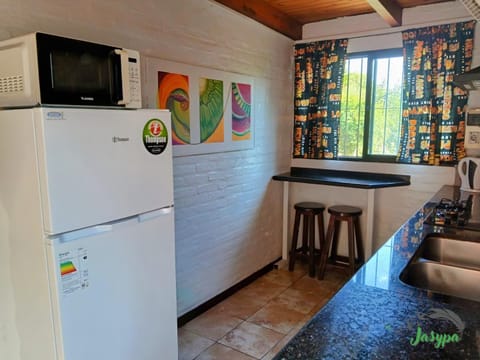 Kitchen or kitchenette, microwave, oven