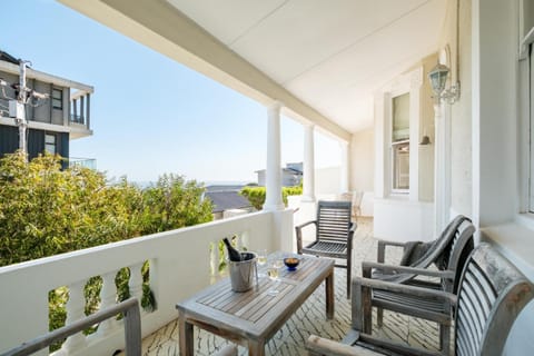 Property building, View (from property/room), Balcony/Terrace, Seating area