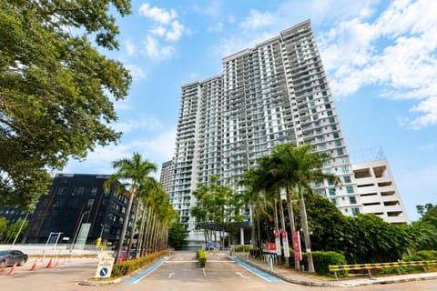Property building, Street view