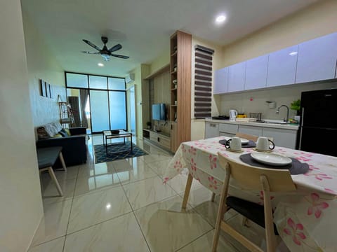 Kitchen or kitchenette, Living room, Dining area