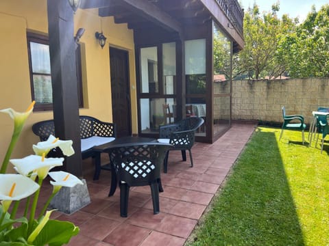 Day, Garden