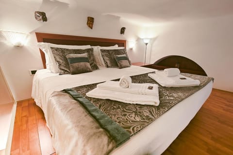 Bed, Game Room, Bedroom