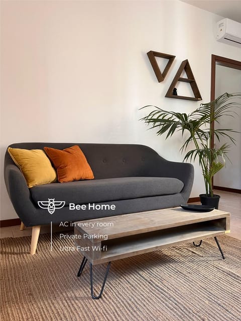 Living room, Seating area, Text overlay
