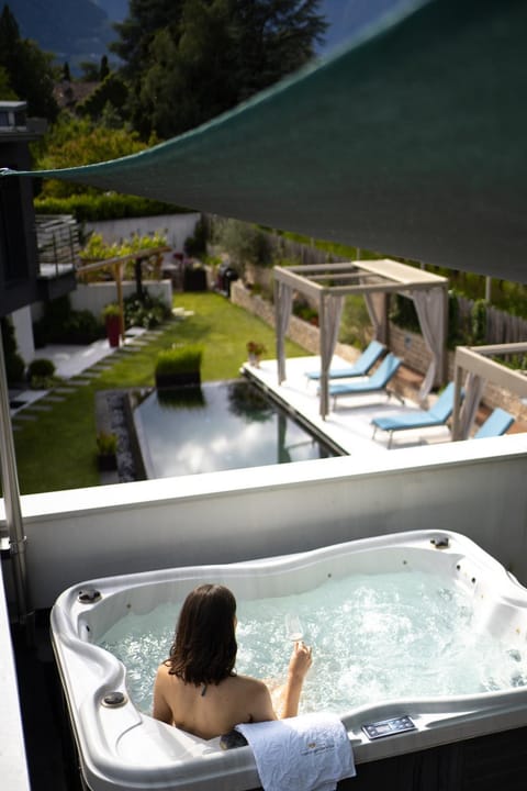 Chalet Merangardenvilla Chalet in Merano