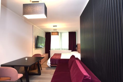 Bed, TV and multimedia, Photo of the whole room, Seating area