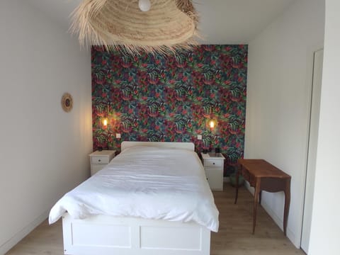 La villa du centre bourg Villa in Saint-Cyr-sur-Loire