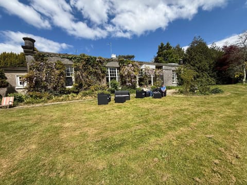 Property building, Natural landscape, Garden, Garden view